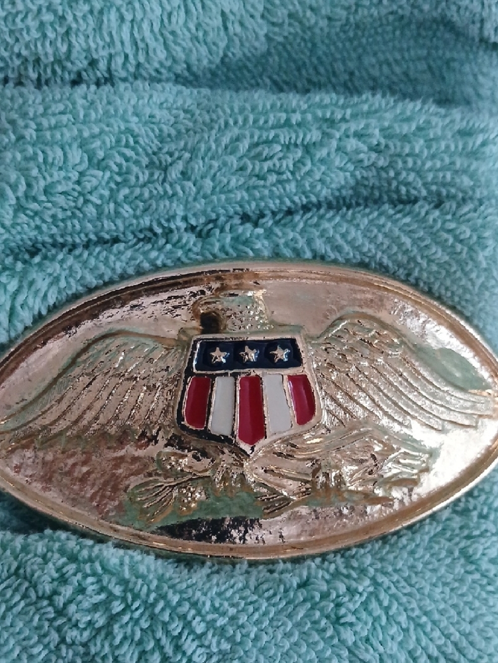 Gold-tone Eagle Patriotic Belt Buckle For 1 1/2 Inch Belt. New Unused - Picture 3 of 4